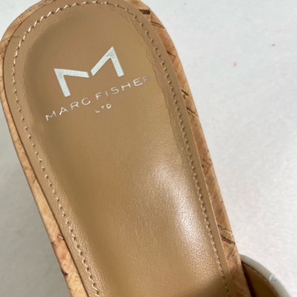 Marc Fisher LTD Vaneda Platform Slide Sandals - Picture 5 of 15